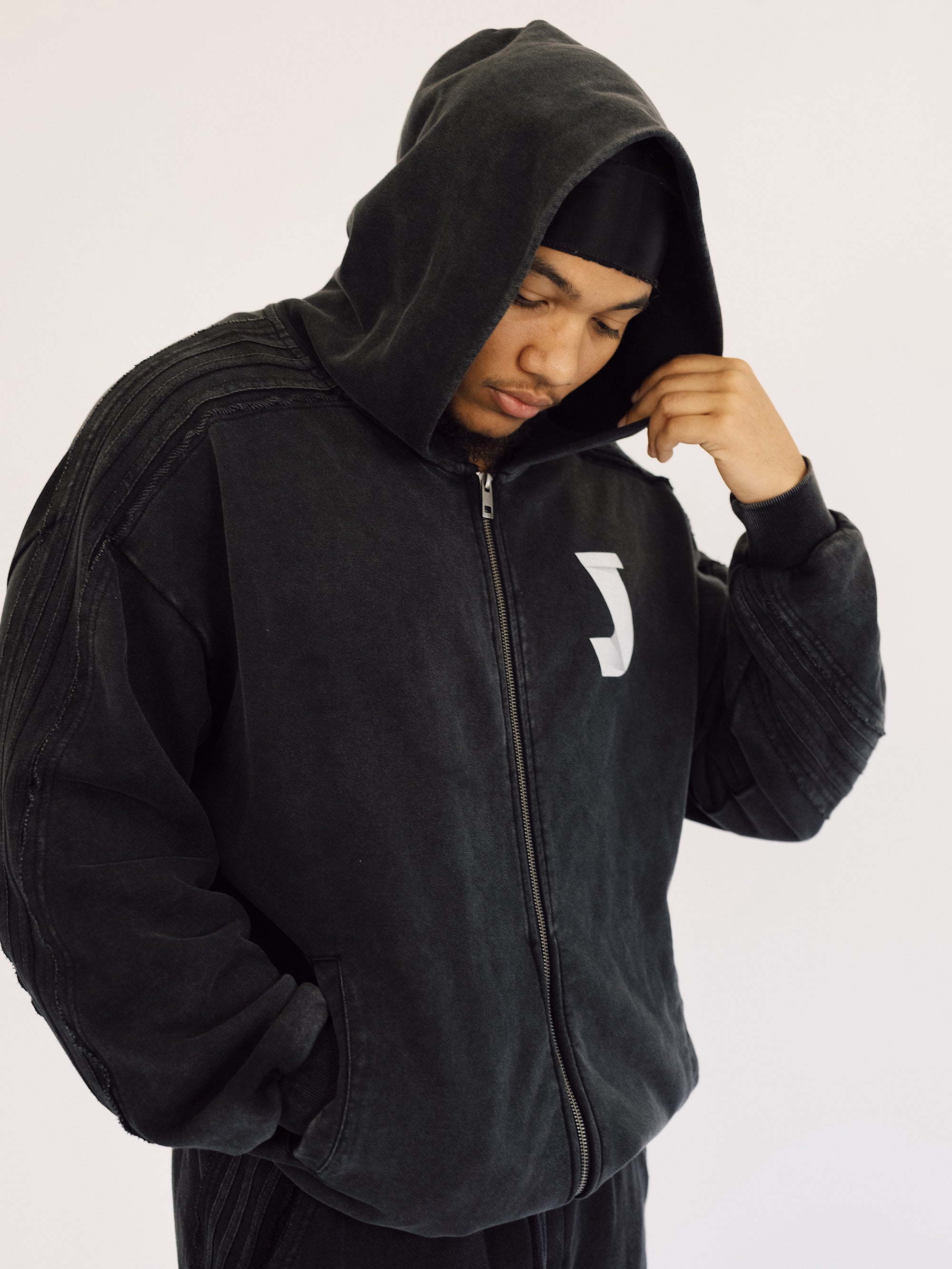 Hoodies – Jayloochies